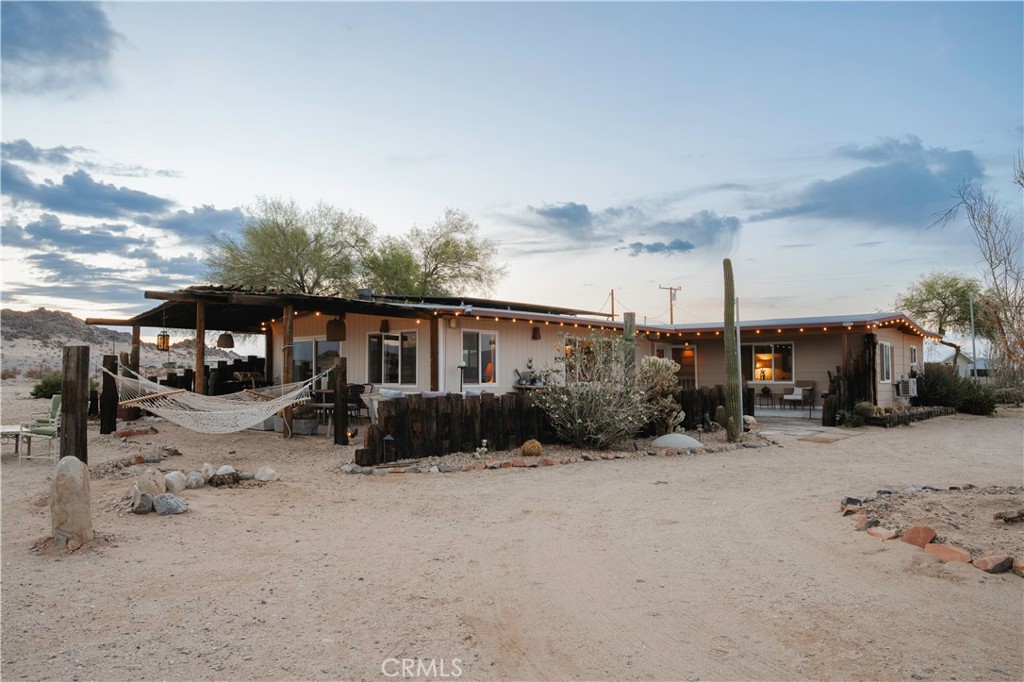 80277 Wikieup Road Twentynine Palms, CA 92277 - Photo 39 of 41