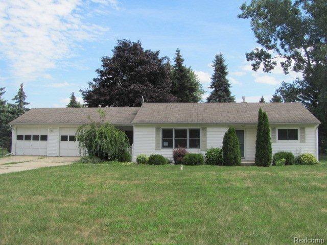 1201 Baldwin Road Lapeer, MI 48446 - Photo 1 of 11 1 262-147834 - Front