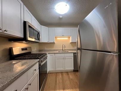 395 Mendon Road North Smithfield, RI 02896 - Photo 2 of 17