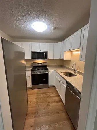 $2,000 | 395 Mendon Road, North Smithfield, RI 02896