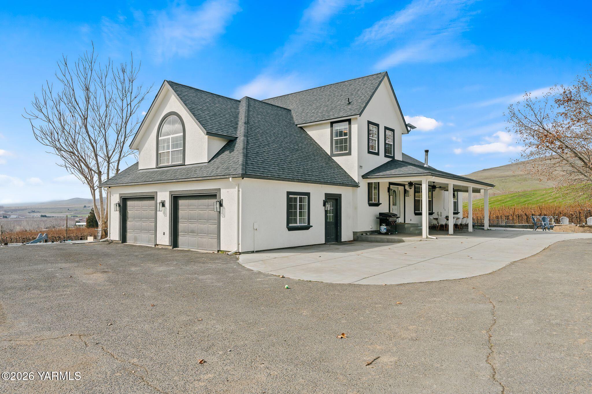 321 Gangl Road Wapato, WA 98951 - Photo 14 of 54 14_321 Gangl Rd Exteriors-1