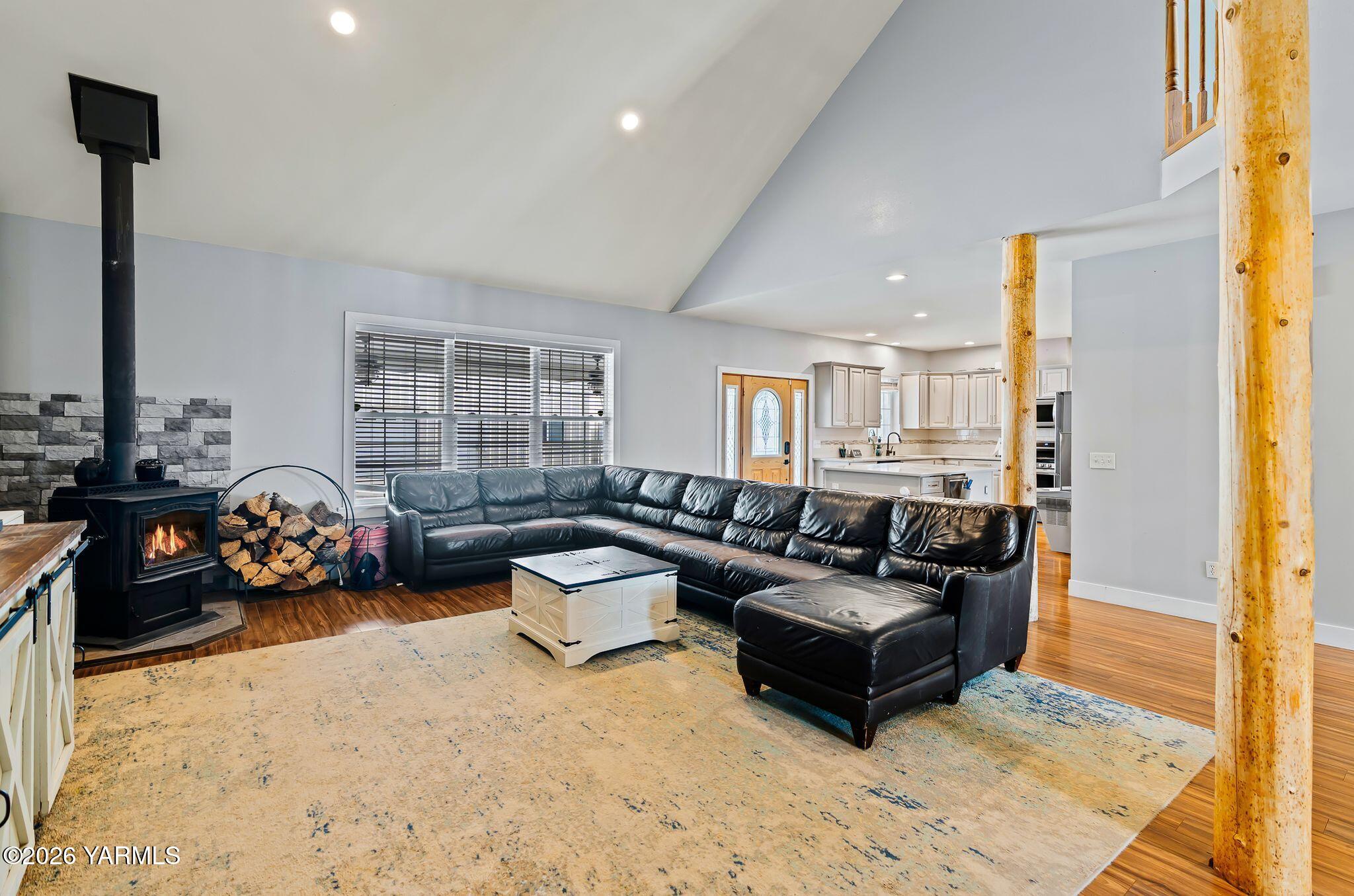 321 Gangl Road Wapato, WA 98951 - Photo 49 of 54 321 Gangl Rd Interiors-24 copy