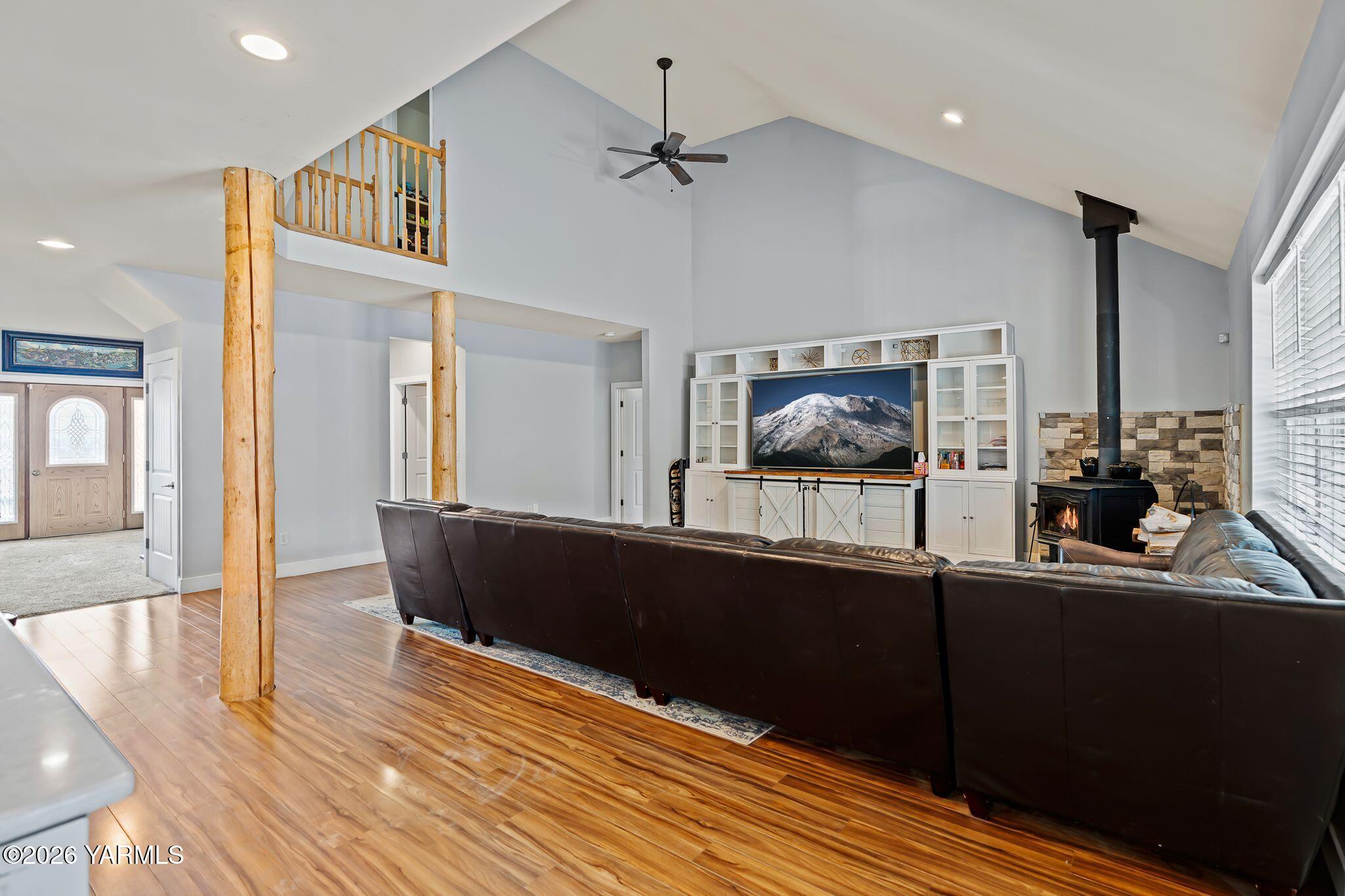 321 Gangl Road Wapato, WA 98951 - Photo 50 of 54 321 Gangl Rd Interiors-25 copy