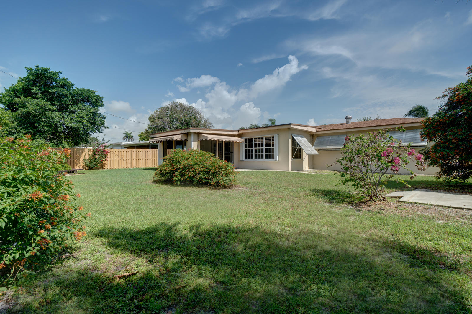 454 Northeast 28th Road Boca Raton, FL 33431 - Photo 11 of 24 Large Rear Year - Room for a Pool