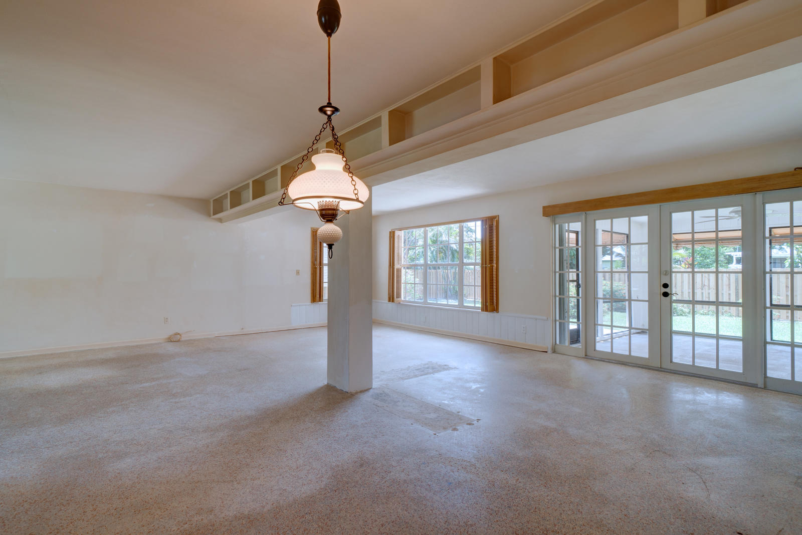 454 Northeast 28th Road Boca Raton, FL 33431 - Photo 5 of 24 Dining Area