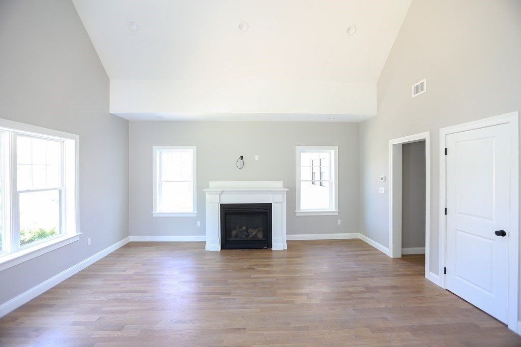 12 Ranger Road Natick, MA 01760 - Photo 12 of 19 Gallery Image 12