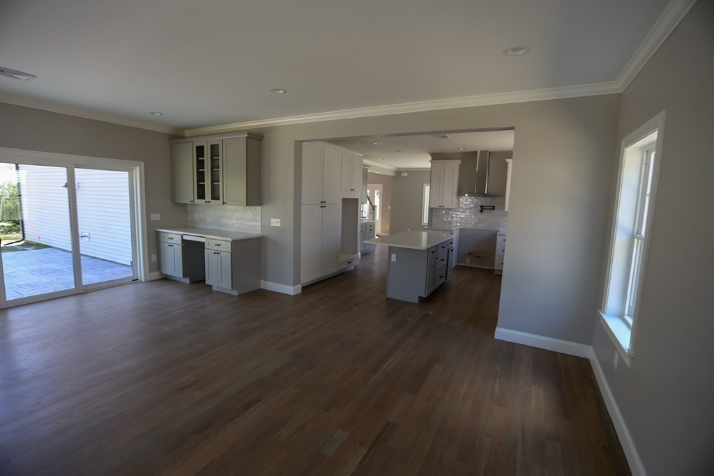 12 Ranger Road Natick, MA 01760 - Photo 6 of 19 Gallery Image 6