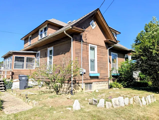 $179,900 | 107 West Main Street, Westport, IN 47283