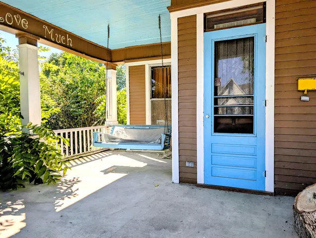 $179,900 | 107 West Main Street, Westport, IN 47283