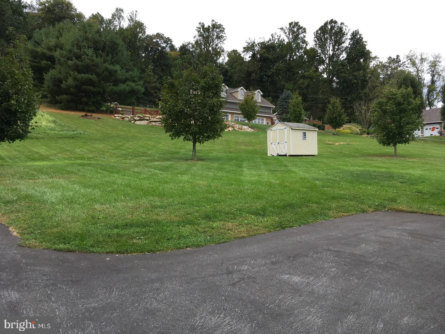 683 North Manor Road Elverson, PA 19520 - Photo 5 of 16