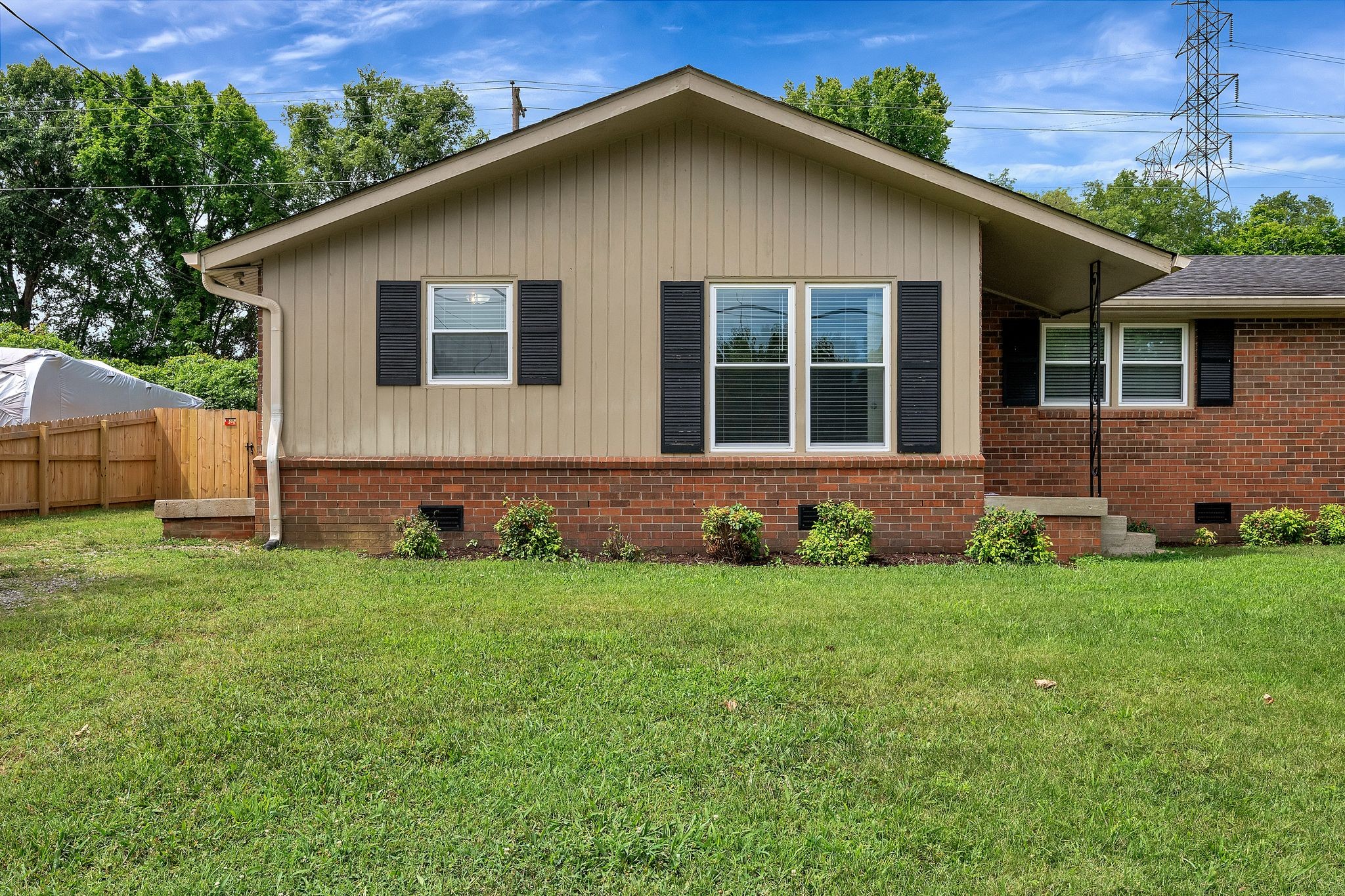 7439 George Gaines Road Nashville, TN 37221 - Photo 4 of 27 Gallery Image 4
