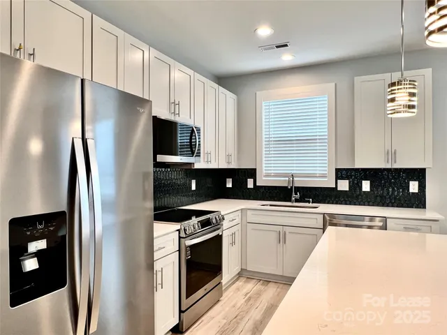 $1,800 | 13038 John Bostar Lane, Unit B, Charlotte, NC 28215