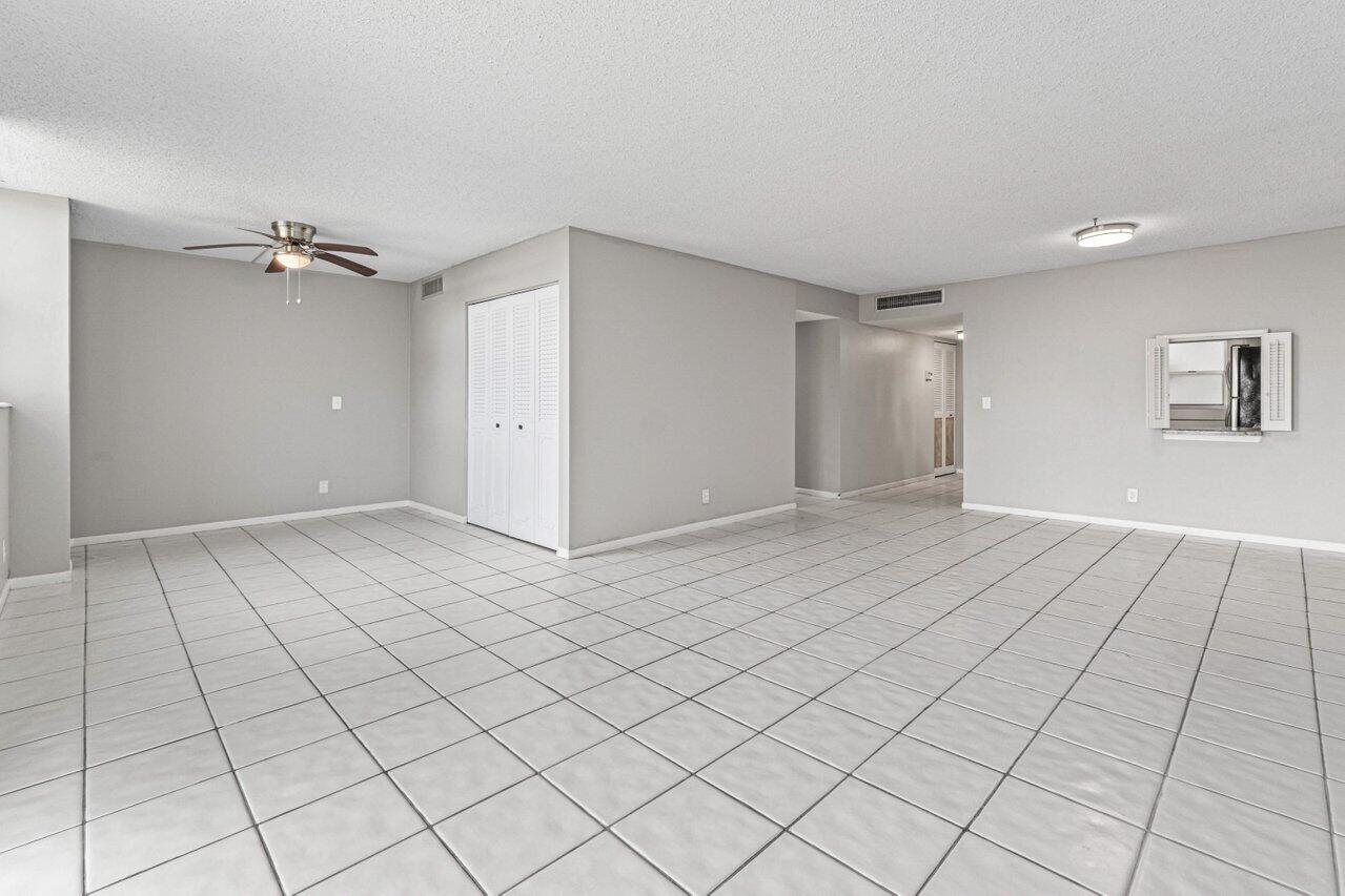 5700 Northwest 2nd Avenue, Unit 401 Boca Raton, FL 33487 - Photo 21 of 30 018-5700Northwest2ndAvenue-401-BocaRaton