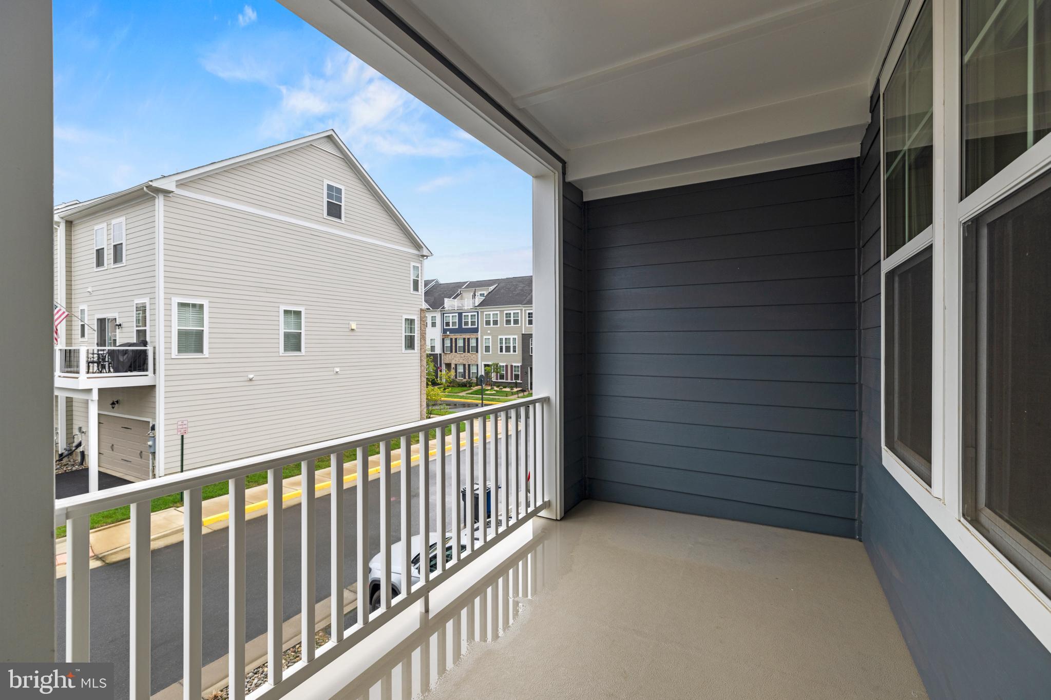 1548 Meadowlark Glen Road Dumfries, VA 22026 - Photo 20 of 48 a view of balcony