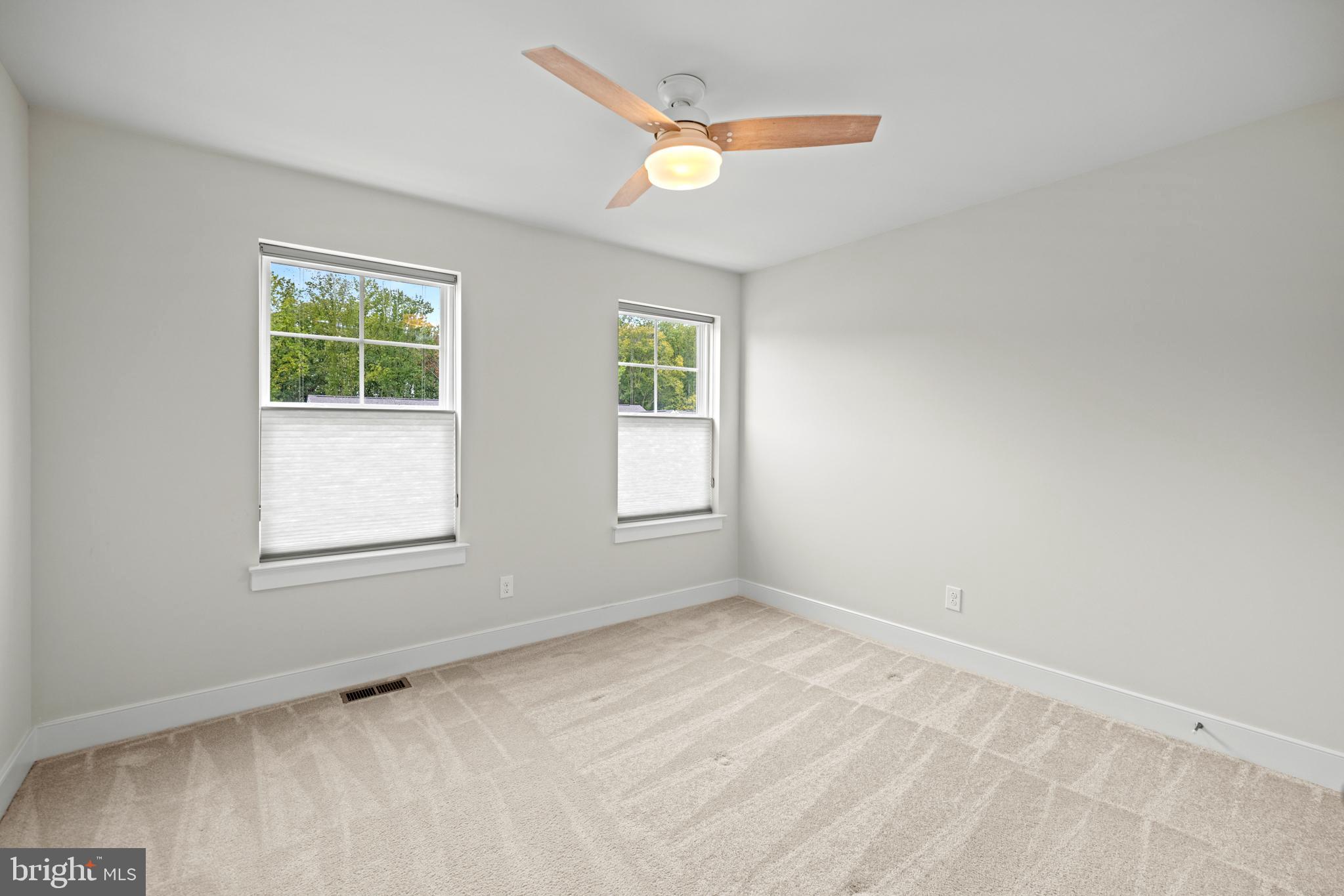 1548 Meadowlark Glen Road Dumfries, VA 22026 - Photo 35 of 48 a view of an empty room with a window
