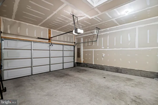 $3,600 | 1548 Meadowlark Glen Road, Dumfries, VA 22026