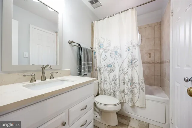 $939,000 | 119 Englefield Drive, Gaithersburg, MD 20878