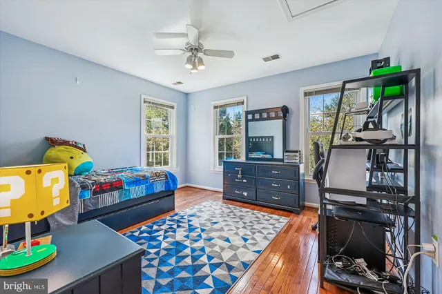 $939,000 | 119 Englefield Drive, Gaithersburg, MD 20878