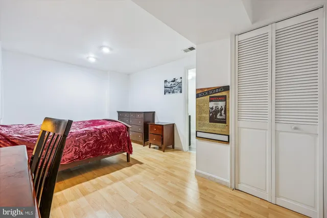 $939,000 | 119 Englefield Drive, Gaithersburg, MD 20878