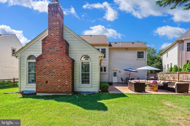 $939,000 | 119 Englefield Drive, Gaithersburg, MD 20878