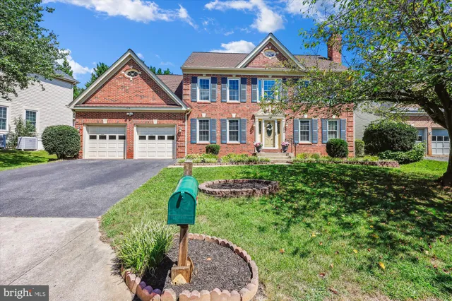 $939,000 | 119 Englefield Drive, Gaithersburg, MD 20878