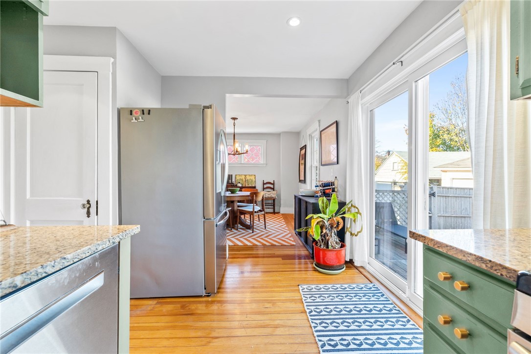 111 Colonial Road Providence, RI 02906 - Photo 13 of 38