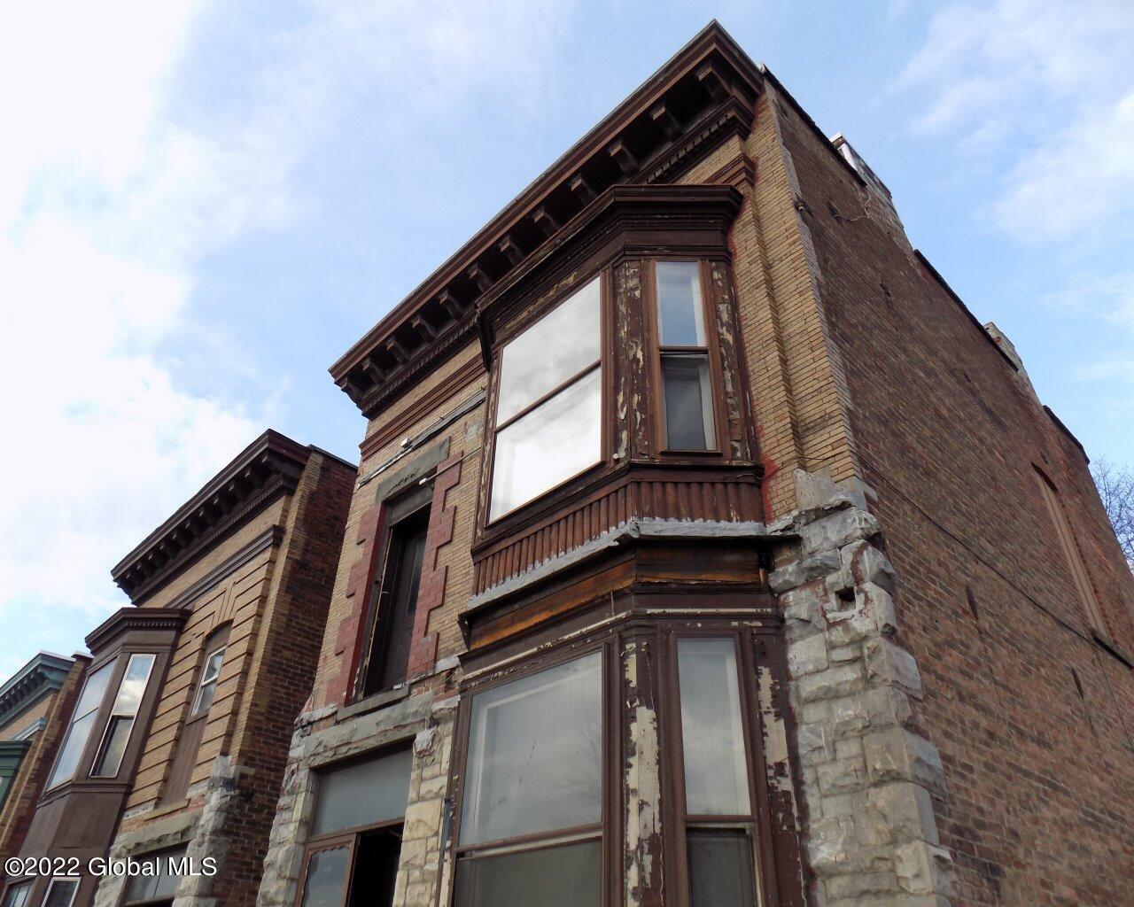 169 Hoosick Street Troy, NY 12180 - Photo 6 of 14 DSCN1472