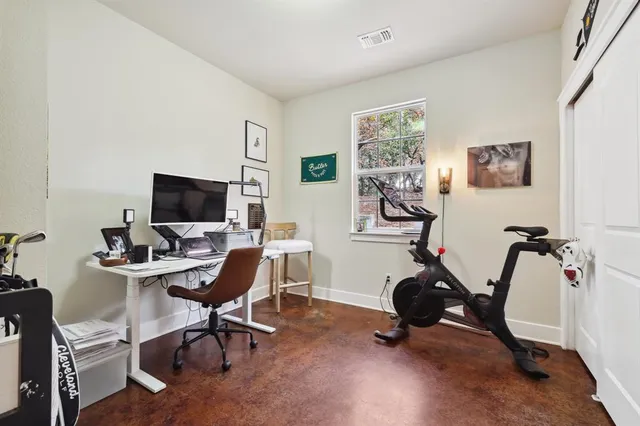 $2,600 | 140 Onini Court, Bastrop, TX 78602