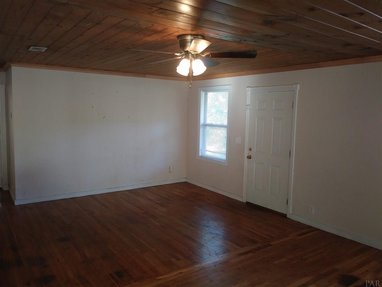 219 Betty Road Pensacola, FL 32507 - Photo 6 of 6 Gallery Image 6