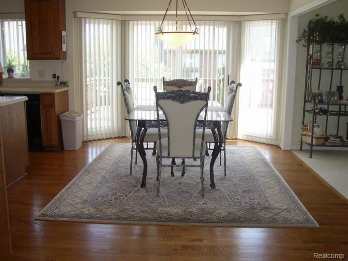 3063 Mapleridge Court Rochester, MI 48309 - Photo 6 of 11 Breakfast Room