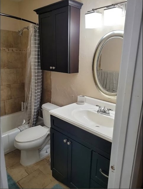 1304 Summit Street, Unit 208 Austin, TX 78741 - Photo 7 of 18