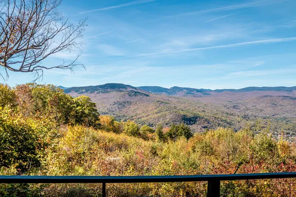 $980,000 | 46 Alpine Drive, Jackson, NH 03846