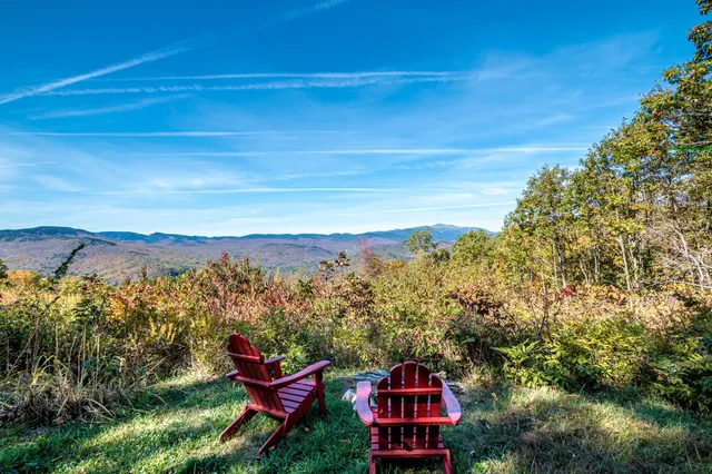 $980,000 | 46 Alpine Drive, Jackson, NH 03846