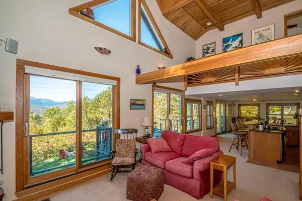 $980,000 | 46 Alpine Drive, Jackson, NH 03846