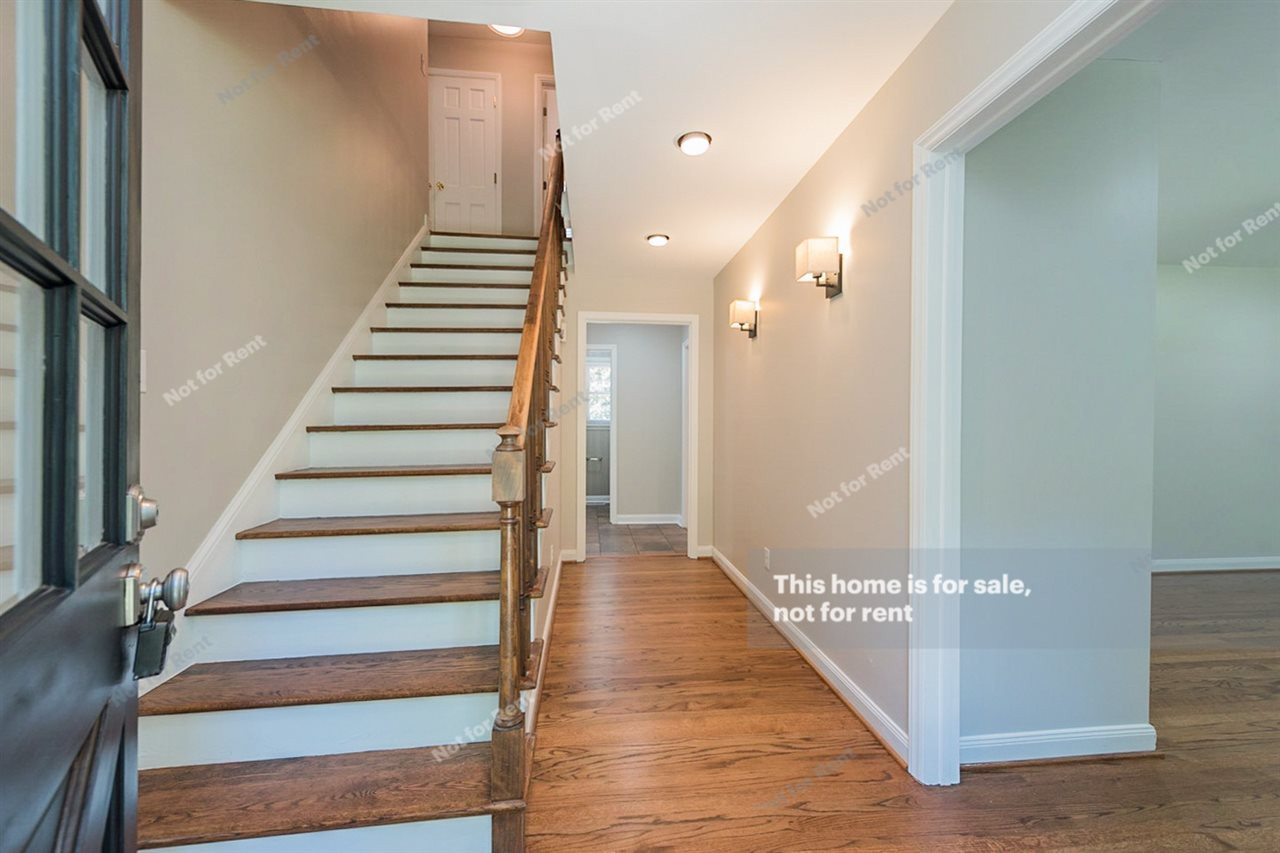 5009 Oak Park Road Raleigh, NC 27612 - Photo 8 of 22 Photo 8