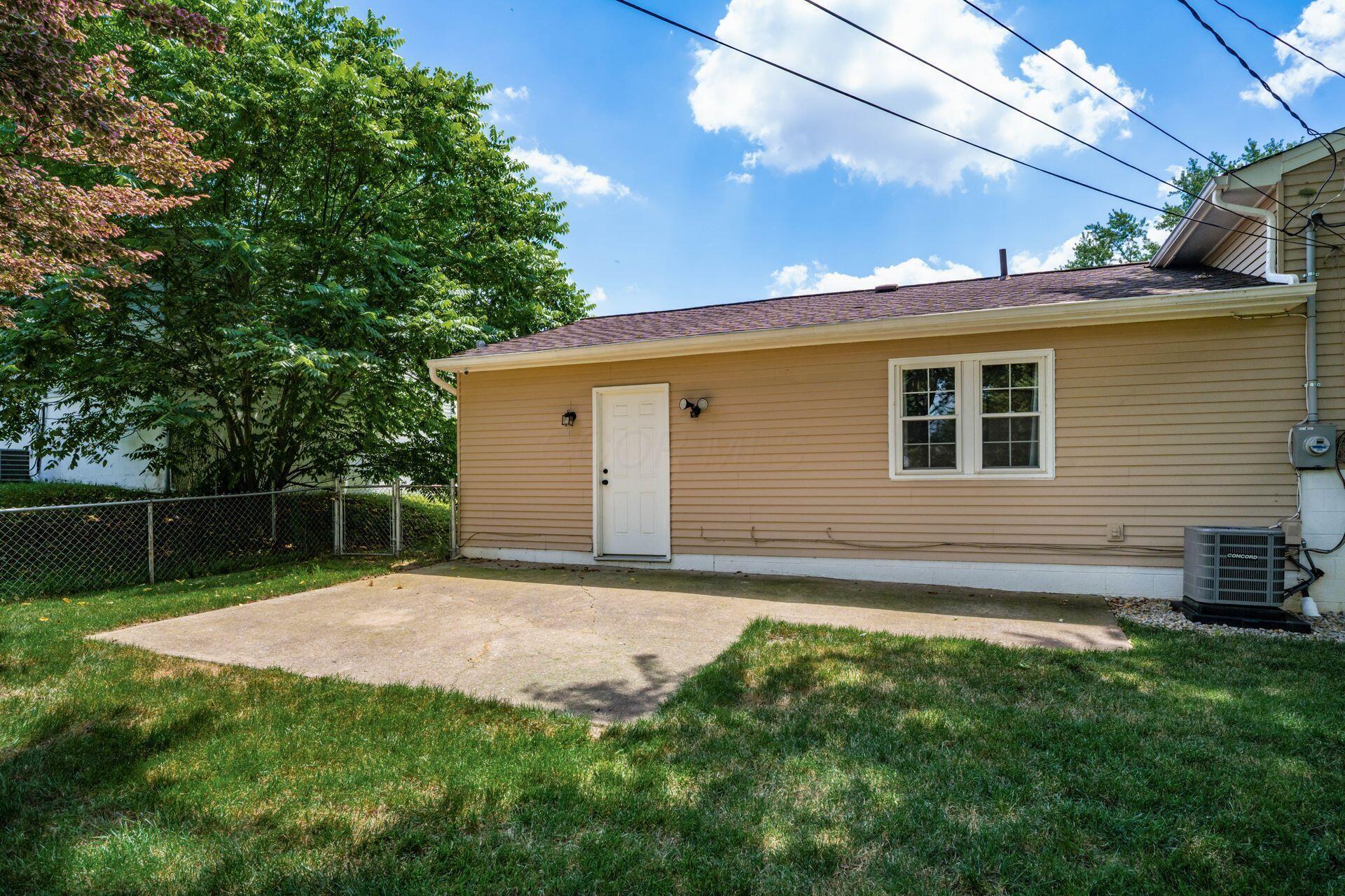 3464 Brazzaville Road Westerville, OH 43081 - Photo 43 of 46 back-1 patio