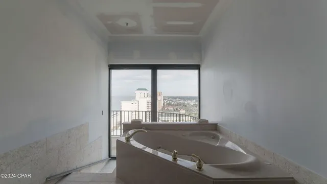 $2,100,000 | 6201 Thomas Drive, Unit 1805, Panama City Beach, FL 32408