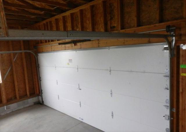 12256 North Suder Road Erie, MI 48133 - Photo 13 of 14 Garage