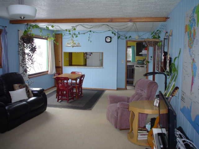 112 North Fourth Street Eagle River, WI 54521 - Photo 8 of 17 Gallery Image 8