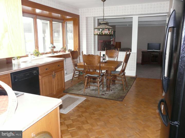 3018 Taft Road Norristown, PA 19403 - Photo 6 of 19 Kitchen