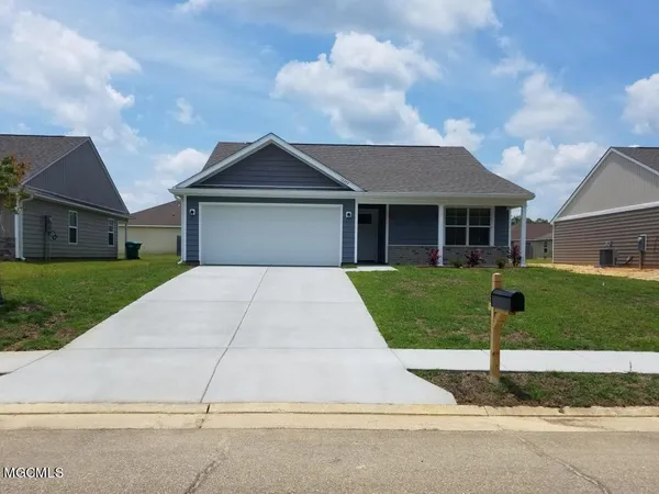 $1,650 | 13733 Willow Oak Circle, Gulfport, MS 39503