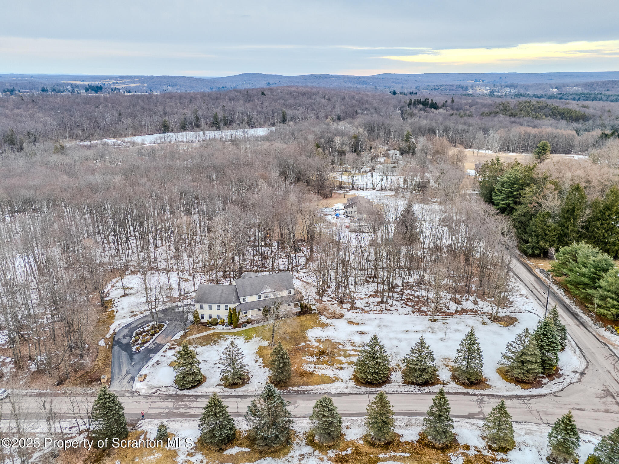 106 Constitution Drive Moscow, PA 18444 - Photo 103 of 119 ariel