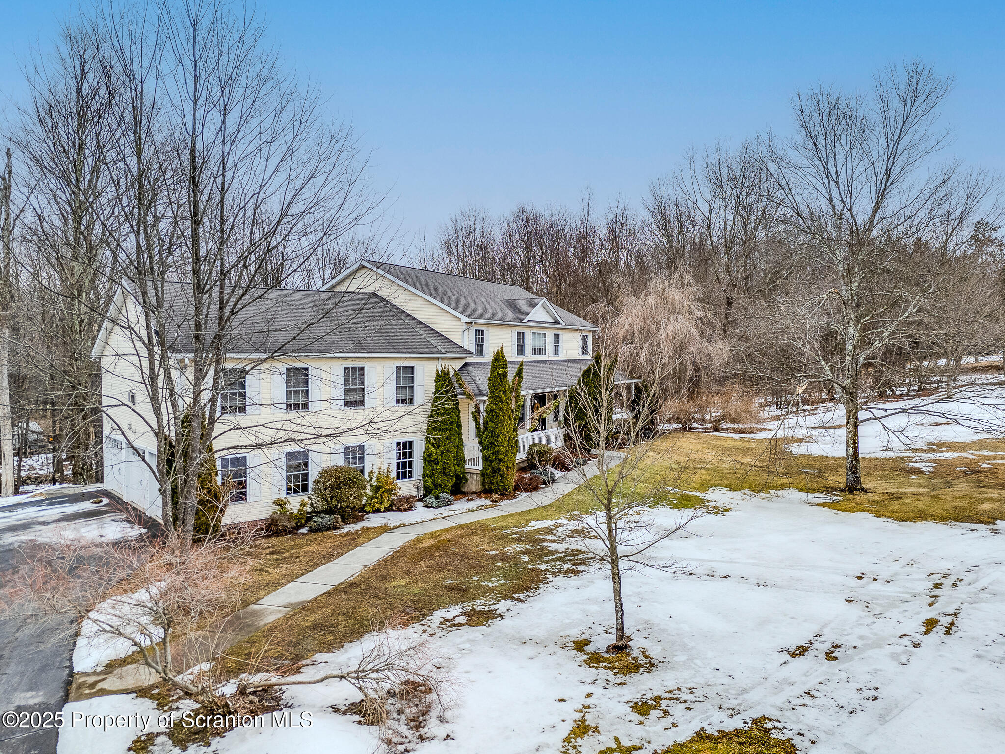 106 Constitution Drive Moscow, PA 18444 - Photo 110 of 119 Front