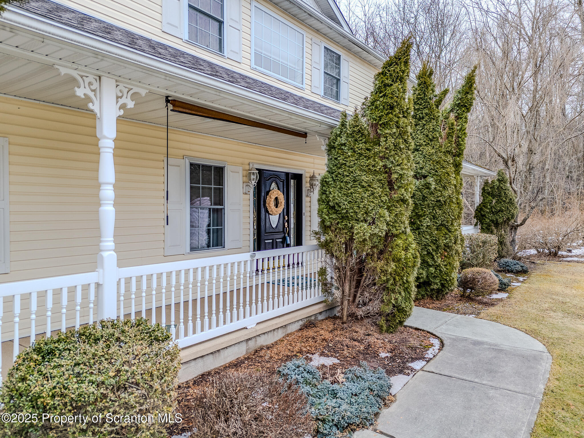 106 Constitution Drive Moscow, PA 18444 - Photo 111 of 119 Porch