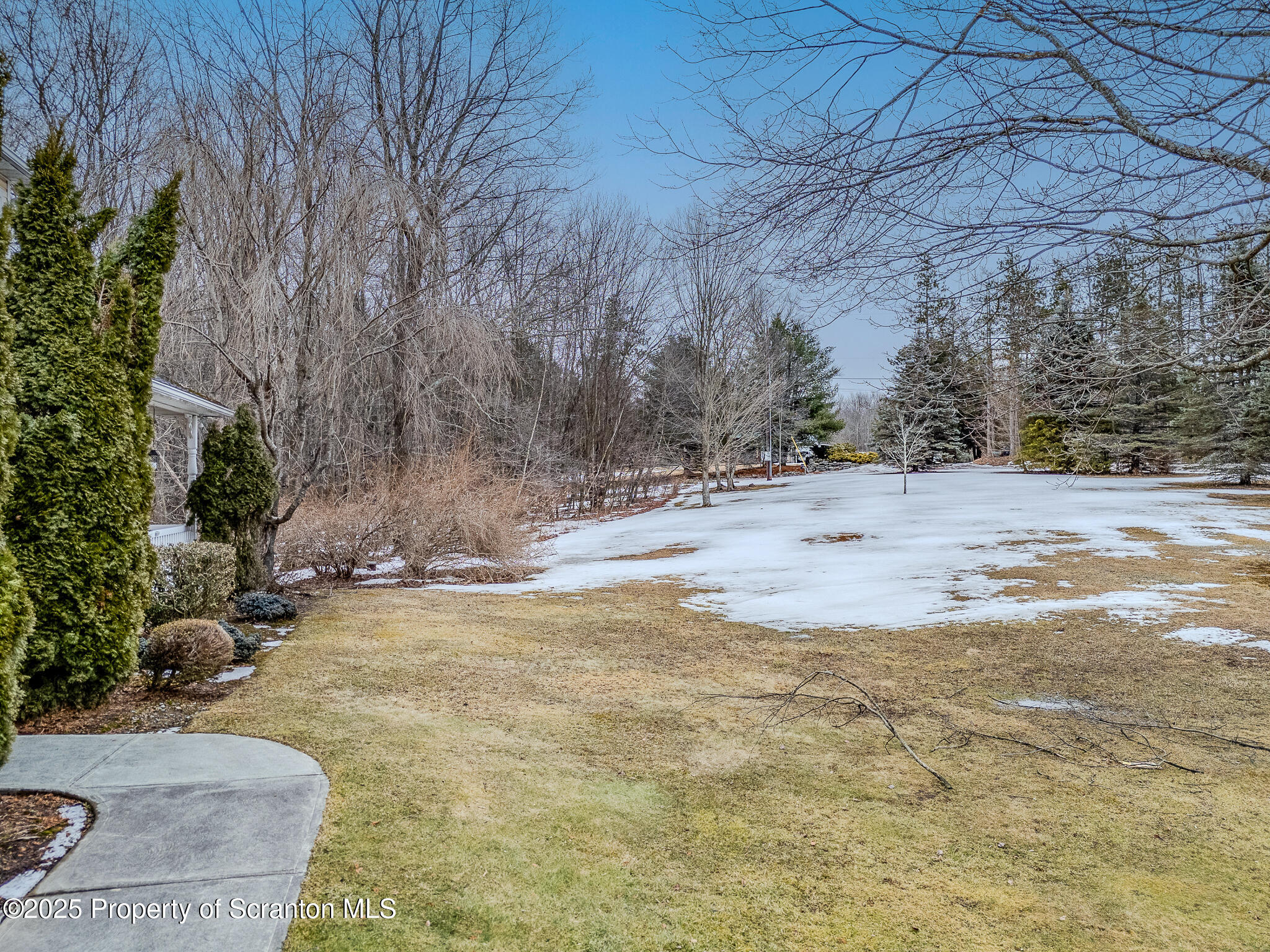 106 Constitution Drive Moscow, PA 18444 - Photo 112 of 119 D-35