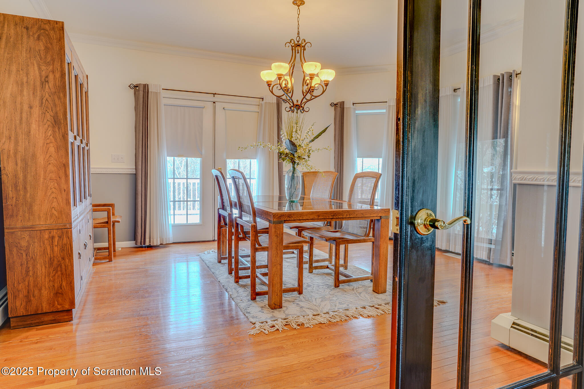106 Constitution Drive Moscow, PA 18444 - Photo 12 of 119 Dining Room