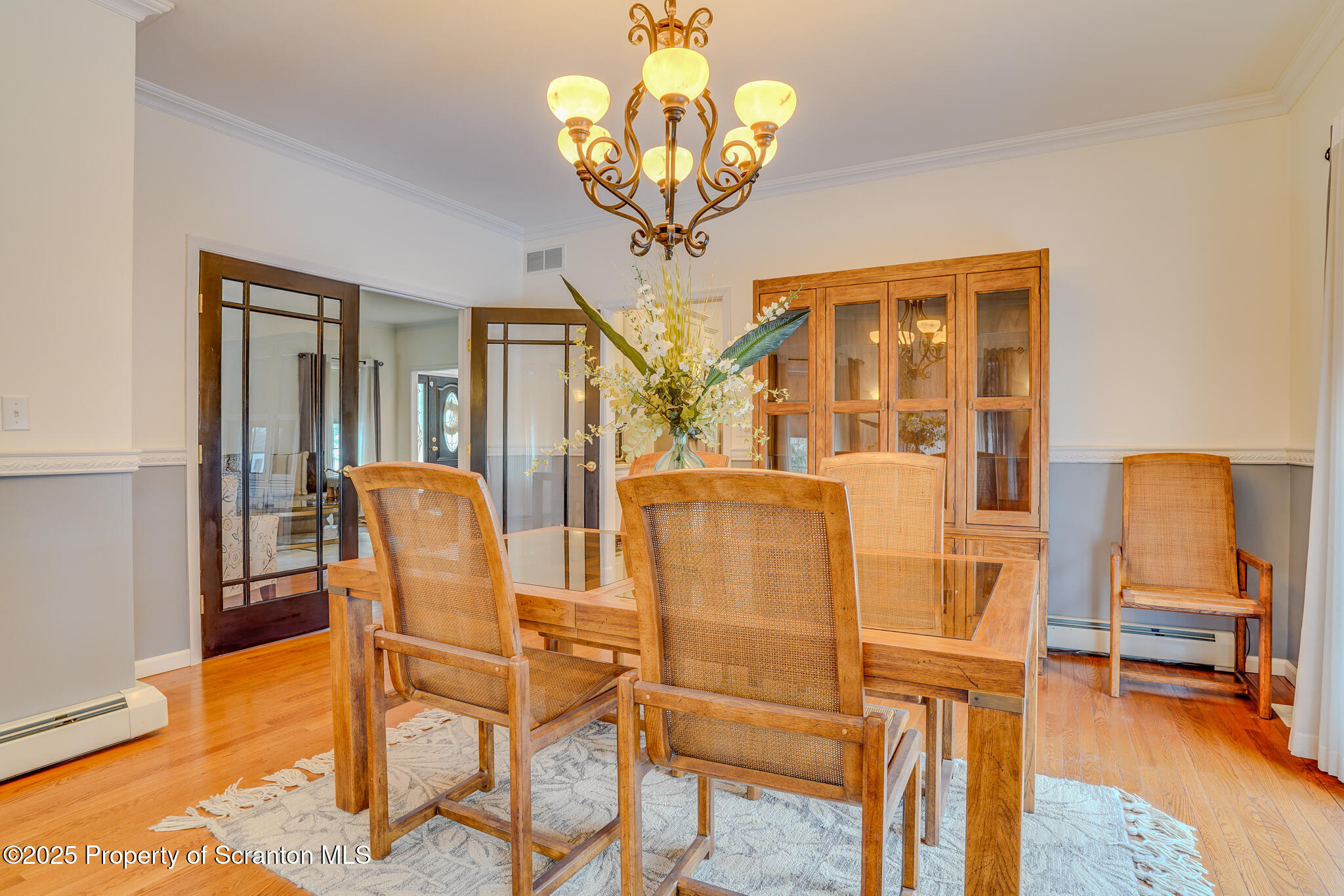 106 Constitution Drive Moscow, PA 18444 - Photo 14 of 119 Dining Room