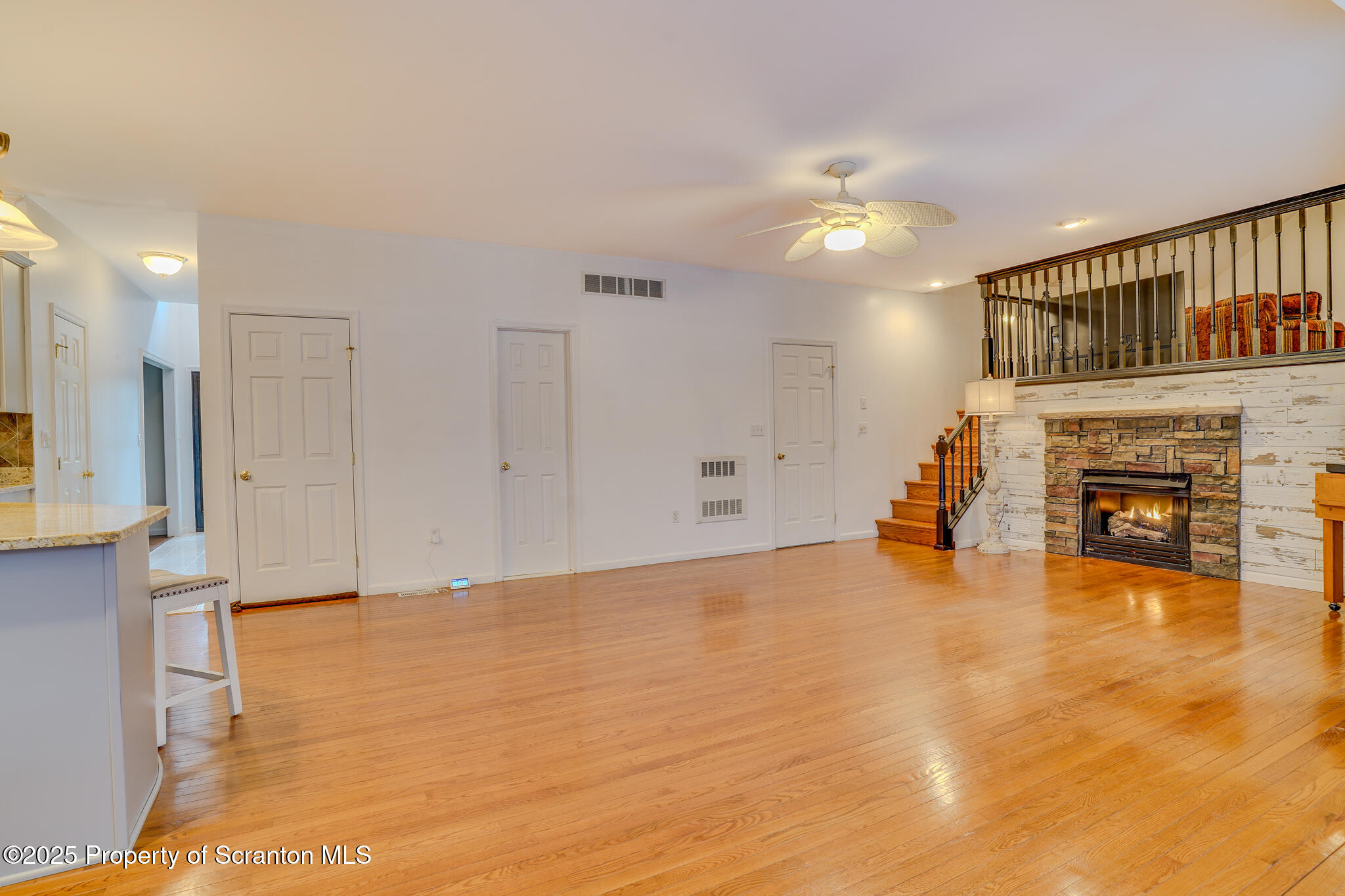 106 Constitution Drive Moscow, PA 18444 - Photo 26 of 119 Family Room