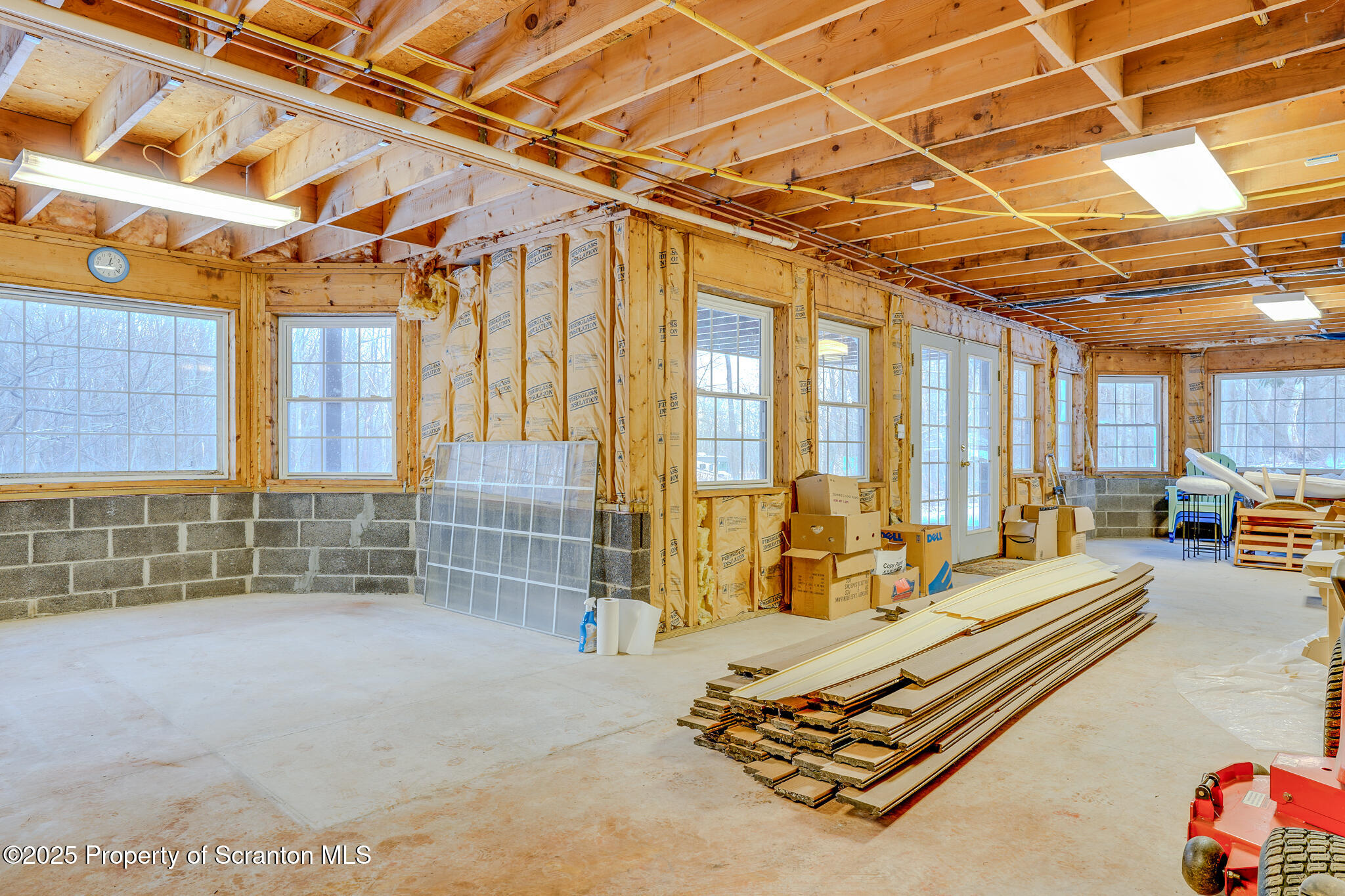 106 Constitution Drive Moscow, PA 18444 - Photo 77 of 119 A-80