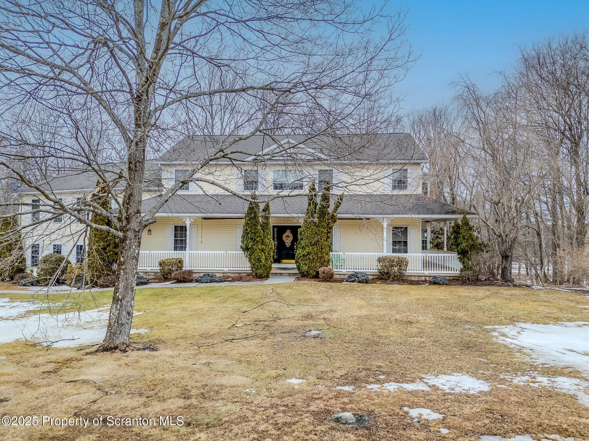 106 Constitution Drive Moscow, PA 18444 - Photo 84 of 119 Front